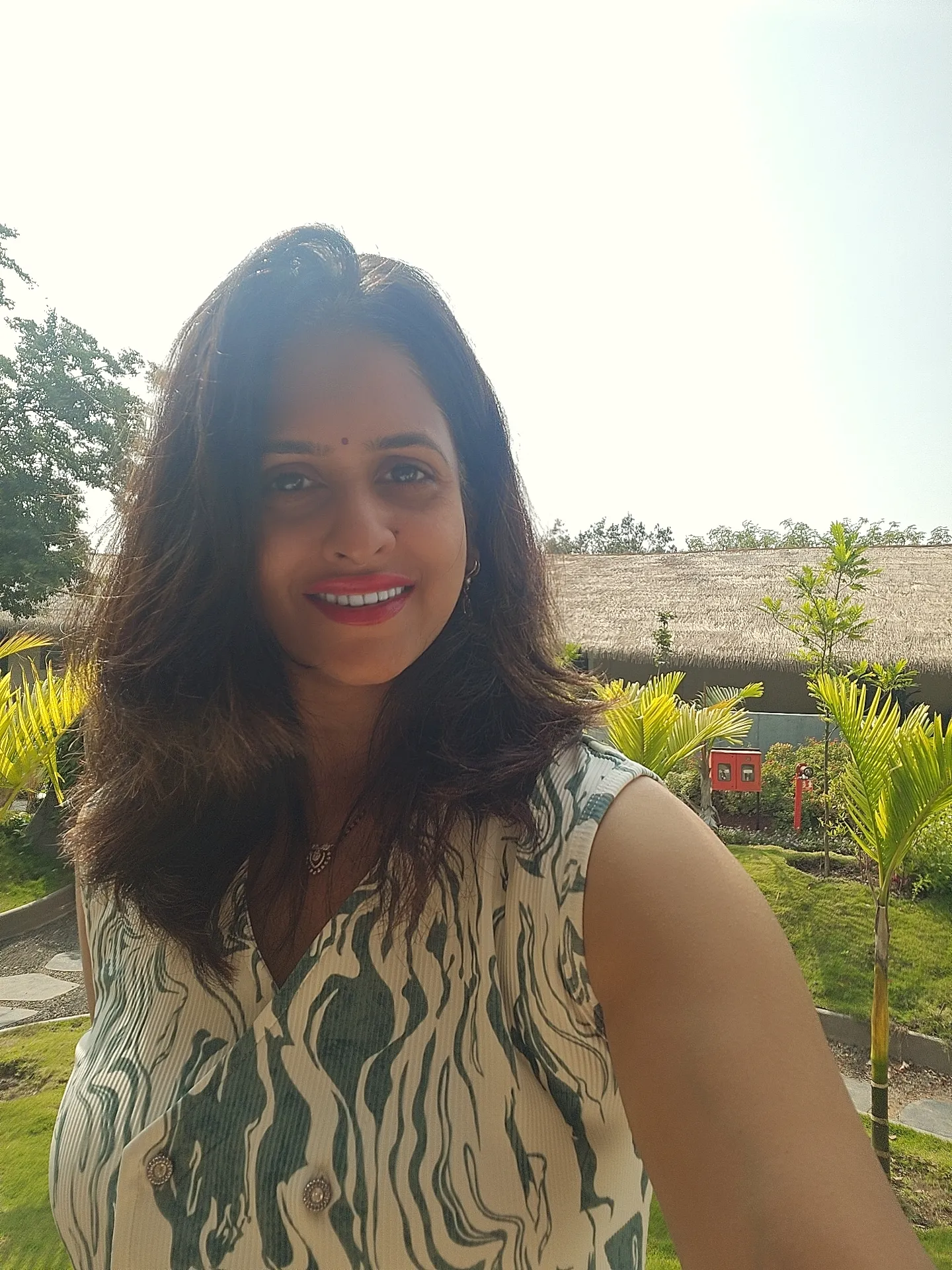 sonam thakur profile