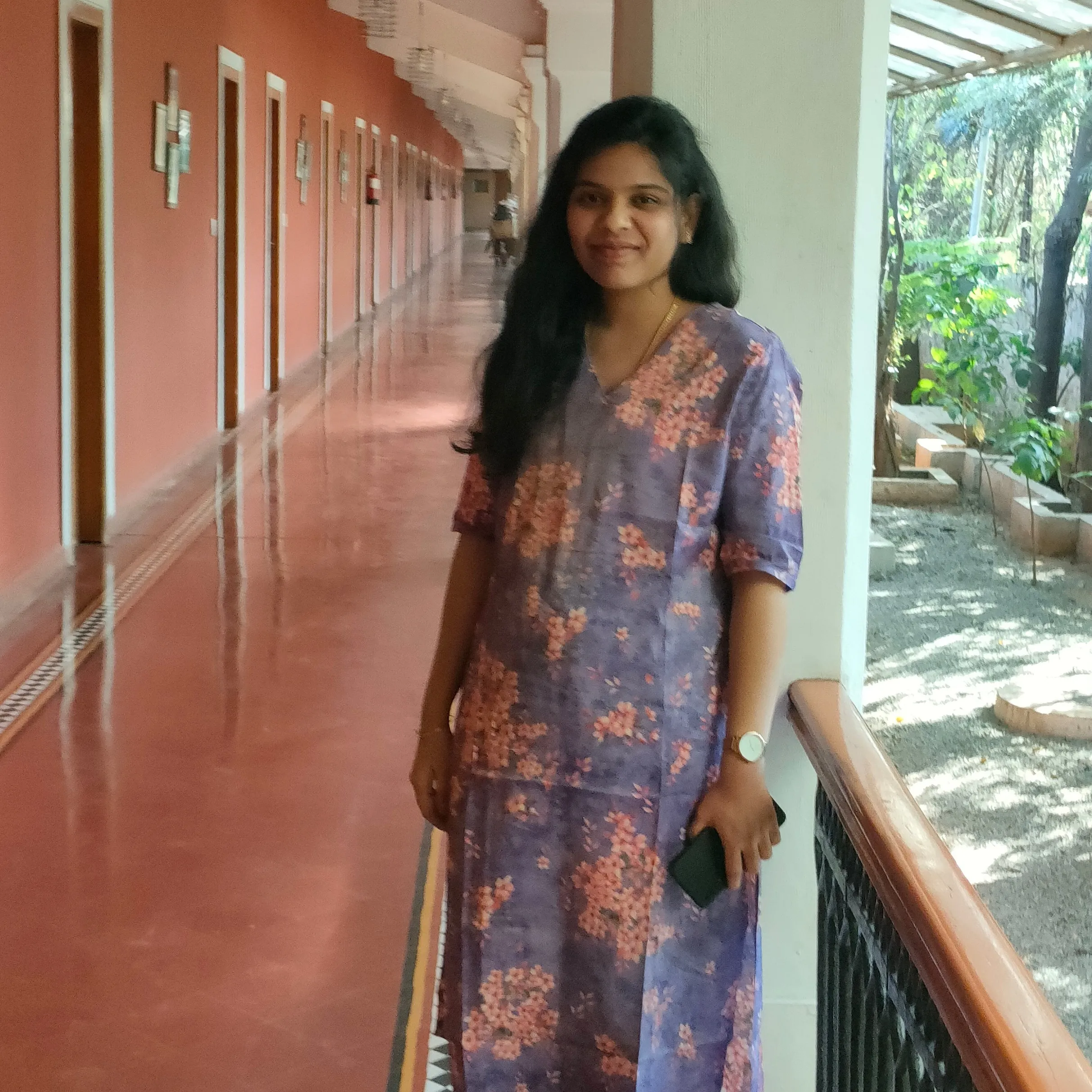 Spoken English Tutor for Grades 1–10 and Beginners – Sakthi S
